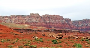 Vermilion_Cliffs,_Navajo_Nation,_AZ_9-15_(21653911400)